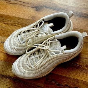 Vintage Nike Tennis Shoes